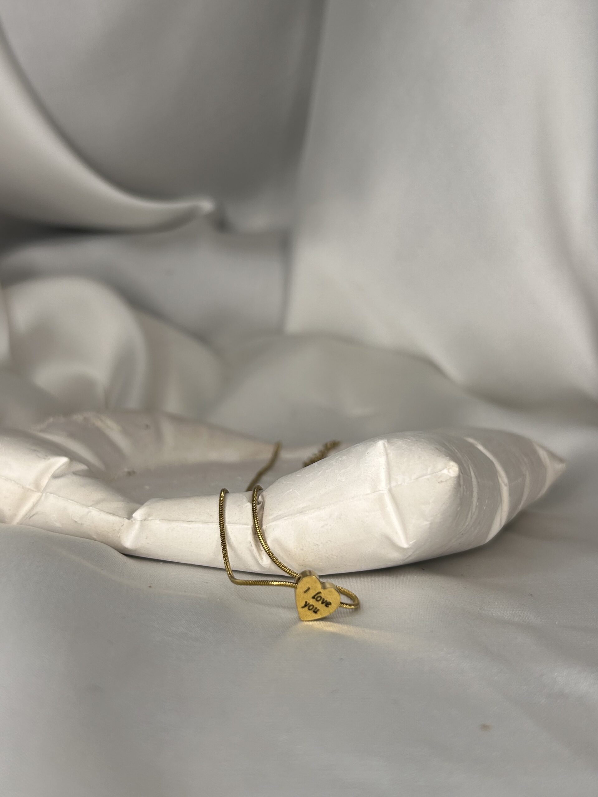 Minimal Heart engraved necklace