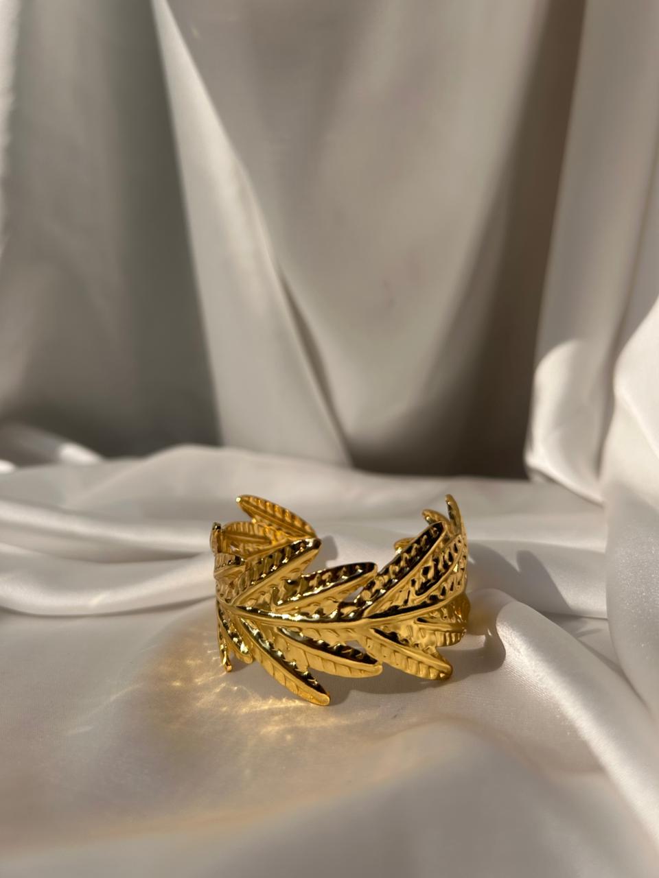 Golden Stainless Steel Hand cuff