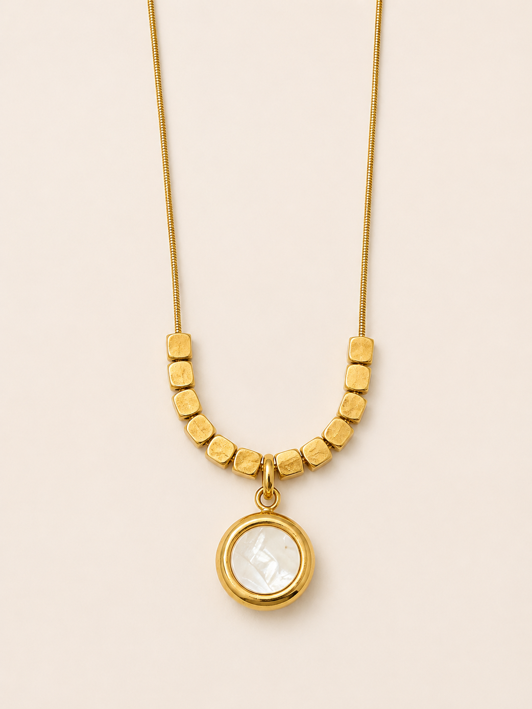 Luna Pearl Medallion